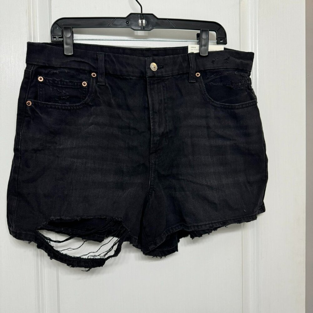 American Eagle - 90s Boyfriend Short - Curvy - Size 16